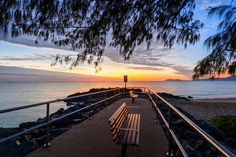 Golden Sands Beachfront Resort - Accommodation Resorts 2