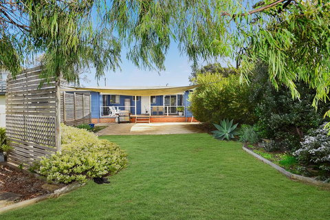 Goolwa Blue Escape - WiFi - Pet-Friendly - Accommodation Resorts 3