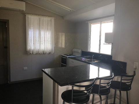 Goondihill Hotel - Accommodation Resorts 2