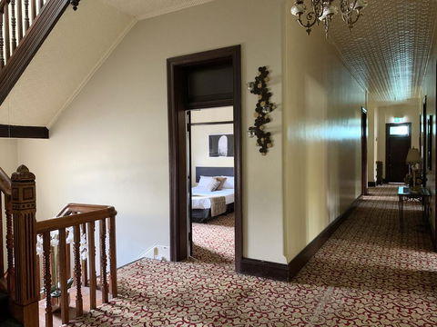 Grand Neath Hotel - Accommodation Resorts 2