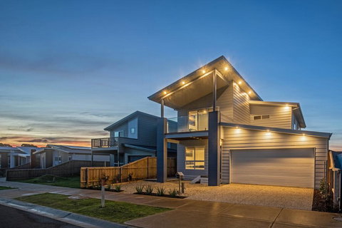 Grande Nisi Casa Cowes - Accommodation Resorts 2