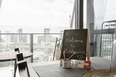 Gravity DefyingLight Filled ApartmentBay To City ViewsRooftop DeckHot TubNetflix - Accommodation Resorts 3