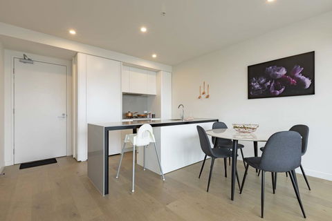 Gravity Tower - Accommodation Resorts 1