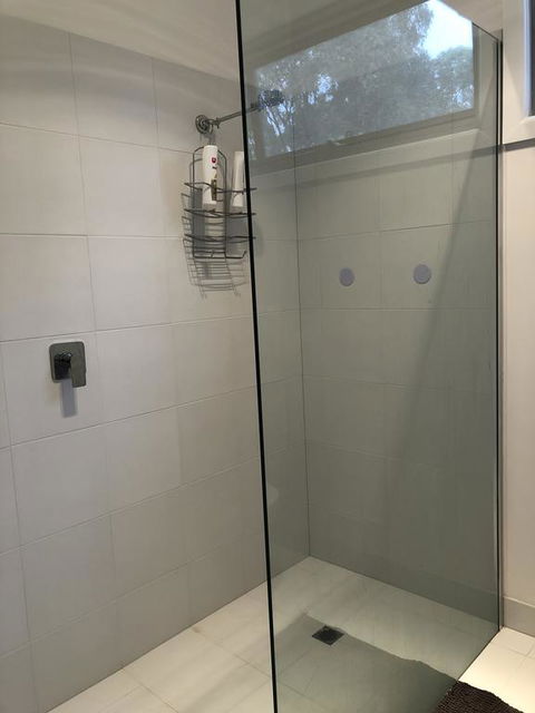 Gully Getaway - Accommodation Resorts 1