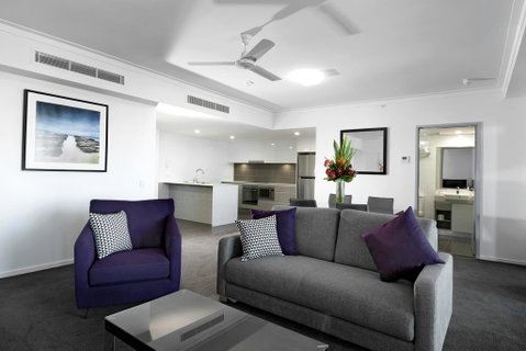 H On Mitchell Apartment Hotel - Accommodation Resorts 3