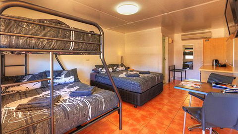 Halls Creek Motel - Accommodation Resorts 3