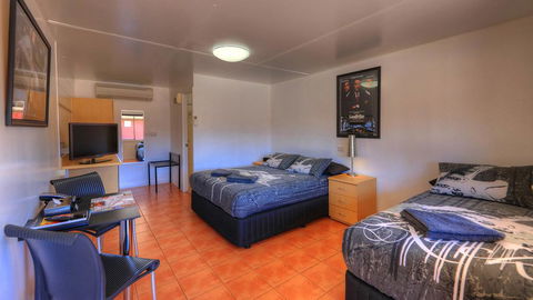 Halls Creek Motel - Accommodation Resorts 2