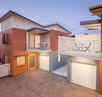 Hamilton on Everton - Accommodation Resorts