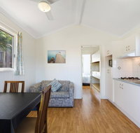 Harbour Lights Tourist Park - Accommodation Resorts