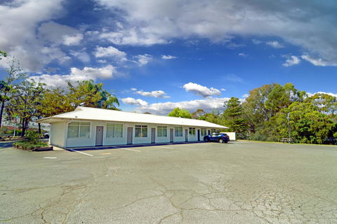 Heritage Hotel - Accommodation Resorts 3