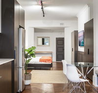 High-End Studio Near Parks Theatres and Dining - Accommodation Resorts