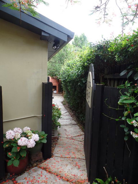 Hilltop B&B - Accommodation Resorts 3