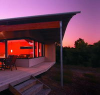 Hilltop Studios - Accommodation Resorts