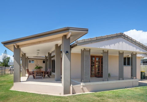 Home At Southside Central - Accommodation Resorts 2