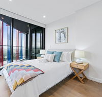 HomeHotel-Luxury Home High Rise with View. - Accommodation Resorts