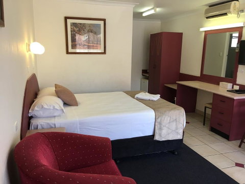Homestead Motel - Accommodation Resorts 1