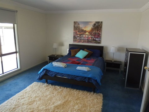 Joy On Joyce - Accommodation Resorts 0