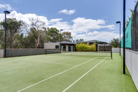 Kalina Retreat: Resort Style Tennis & Pool - Accommodation Resorts 3