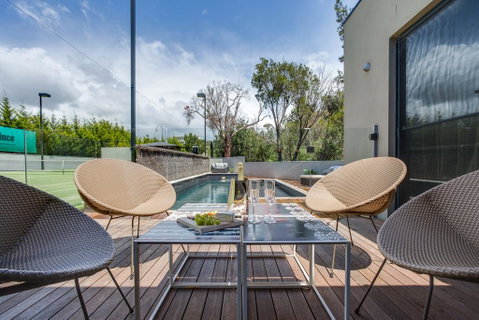 Kalina Retreat: Resort Style Tennis & Pool - Accommodation Resorts 1
