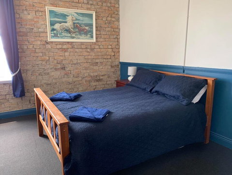 Kellys Top Pub - Accommodation Resorts 0