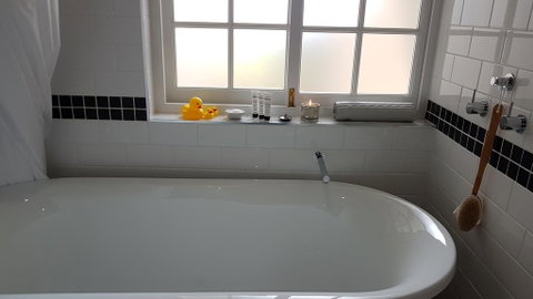 Kernow - Accommodation Resorts 2