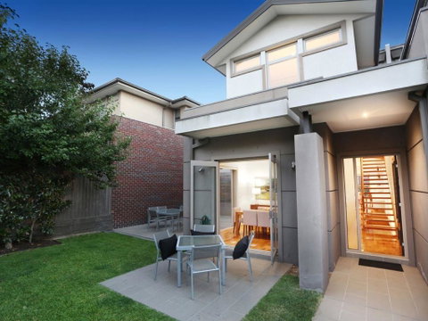 Kew Luxury Townhouse - Accommodation Resorts 0