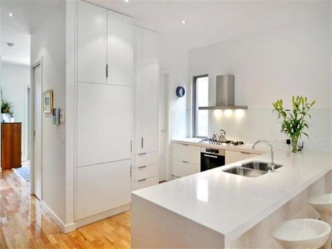 Kew Luxury Townhouse - Accommodation Resorts 2