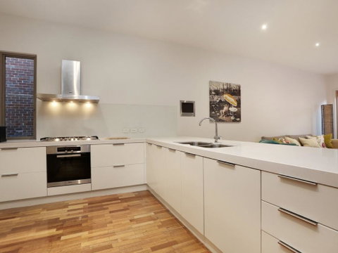 Kew Luxury Townhouse - Accommodation Resorts 1