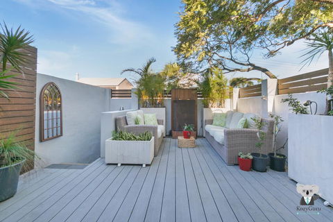 KOZYGURU ROZELLE COSY DREAM HOLIDAY HOME 3 BED HOUSE + FREE NRZ196 - Accommodation Resorts 1