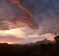 La Rochr Eco Retreat - Accommodation Resorts