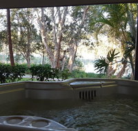 Lake Russell Lakeside Retreat - Accommodation Resorts