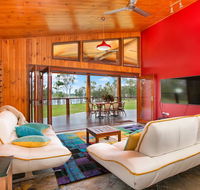 Lake Tinaroo Waterfrontage - Accommodation Resorts