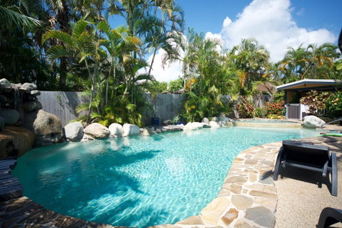 Lazy Lizard Motor Inn - Accommodation Resorts 1