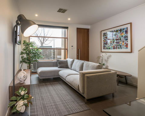 LUXE - Park Views, Wine, Wifi, Netflix, Garage, PETS Ok! - Accommodation Resorts 0