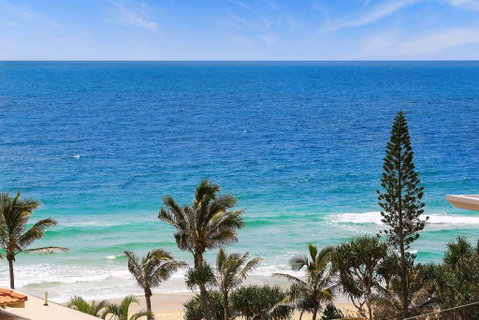 Luxury Beachside Apartment - Accommodation Resorts 2