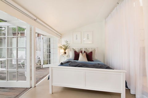 Luxury Designer Paddington Cottage + FREE WIFI - Accommodation Resorts 0