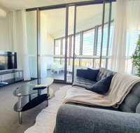 Luxury Level 2-bed 2-bath City View Apt in Olympic Park - Accommodation Resorts