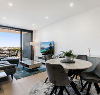 Luxury Living with Panoramic Views - Accommodation Resorts