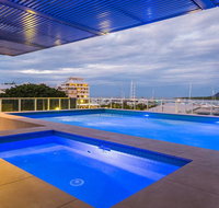 Luxury Waterfront Escape On The Harbour 315