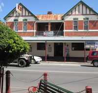 Maclean Hotel - Accommodation Resorts