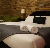 Magdala Motor Lodge  Lakeside Restaurant - Accommodation Resorts