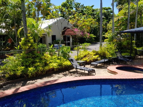 Mango Tree Aussie Holiday Apartments - Accommodation Resorts 0