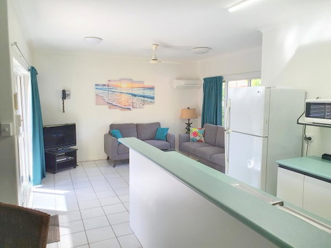 Mango Tree Aussie Holiday Apartments - Accommodation Resorts 2