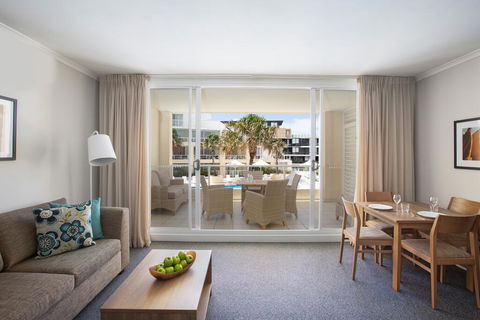 Mantra Ettalong Beach - Accommodation Resorts 1