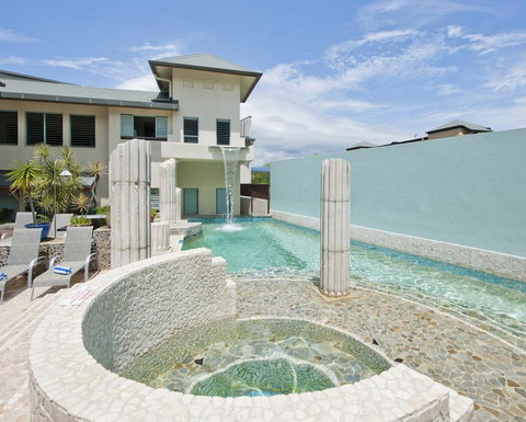 Mantra In The Village - Accommodation Resorts 0
