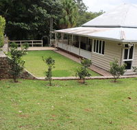 Mapleton Falls Farm House - Accommodation Resorts
