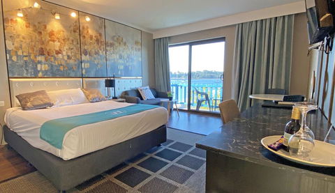Mariners On The Waterfront - Accommodation Resorts 0
