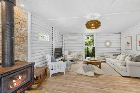 MARTHA COTTAGE - MT MARTHA - Accommodation Resorts 0