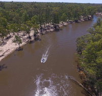 McLean Beach Holiday Park - Accommodation Resorts