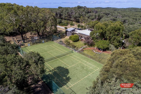 Melaleuca Retreat - Accommodation Resorts 3